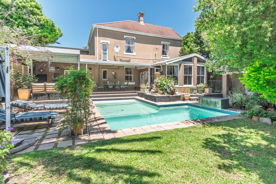 4 Bedroom Property for Sale in Claremont Western Cape